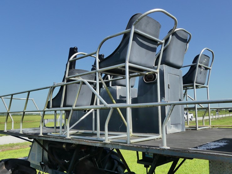 custom-pasture-platform-buggy-image-10