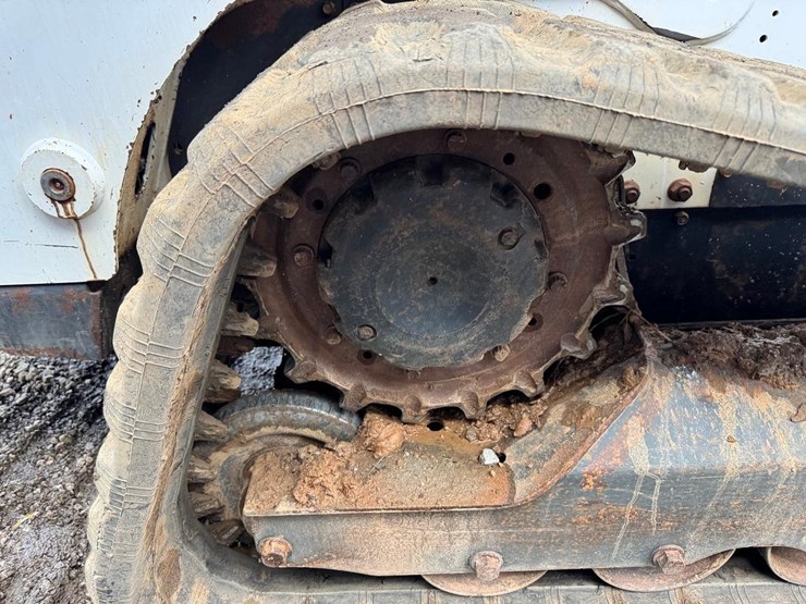 2020-bobcat-t770-image-20