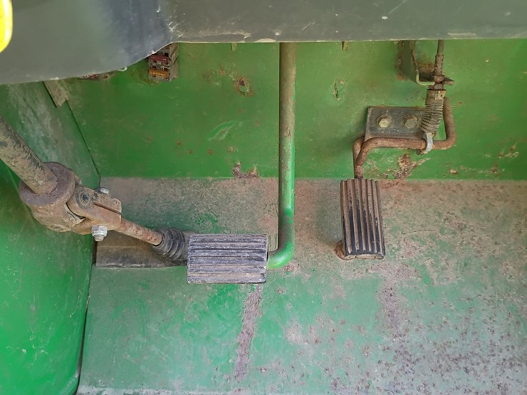 1996-john-deere-gator-image-30