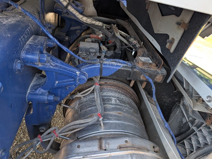 2018-kenworth-t680-image-59