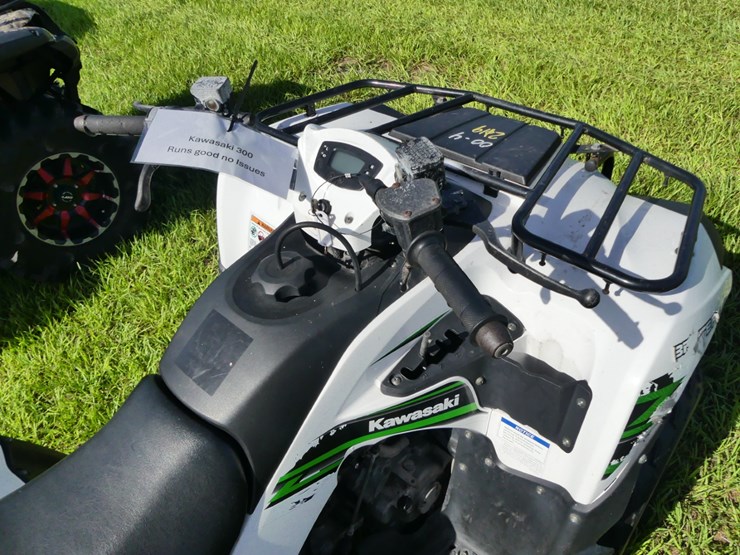 2018-kawasaki-300c-image-8