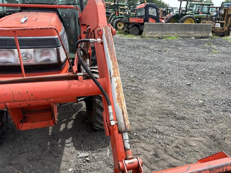 kubota-l4310-image-5