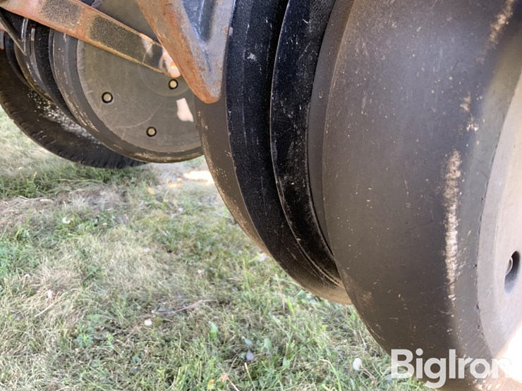2012-case-ih-1250-image-13