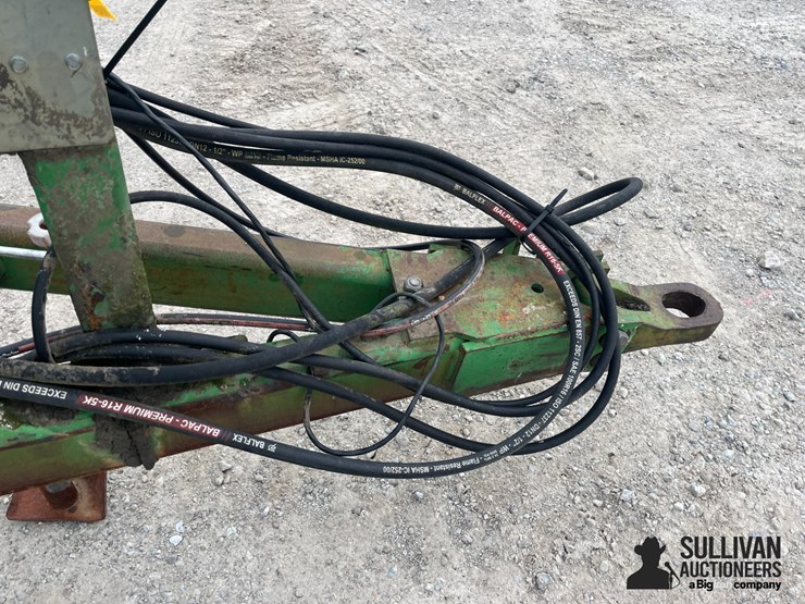john-deere-726-image-19