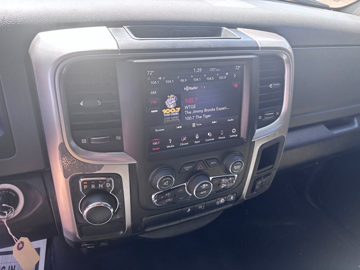 2019-dodge-1500-image-13