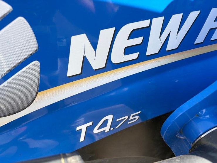 new-holland-t4.75-image-19