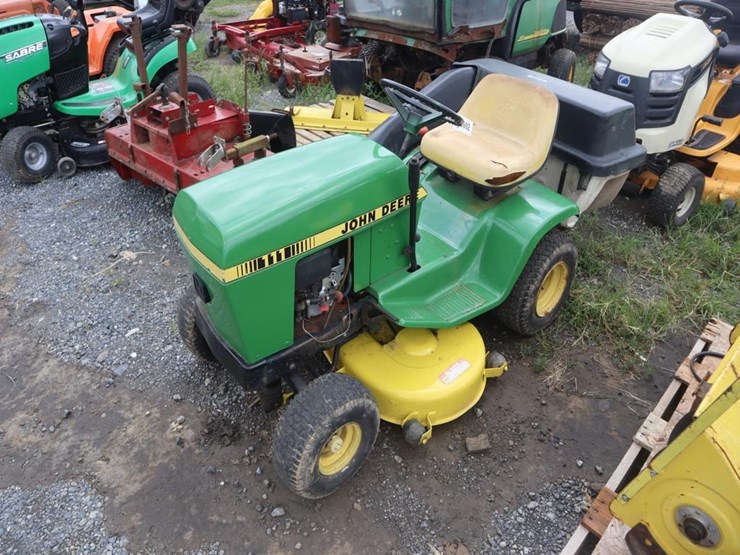 john-deere-111-image-4