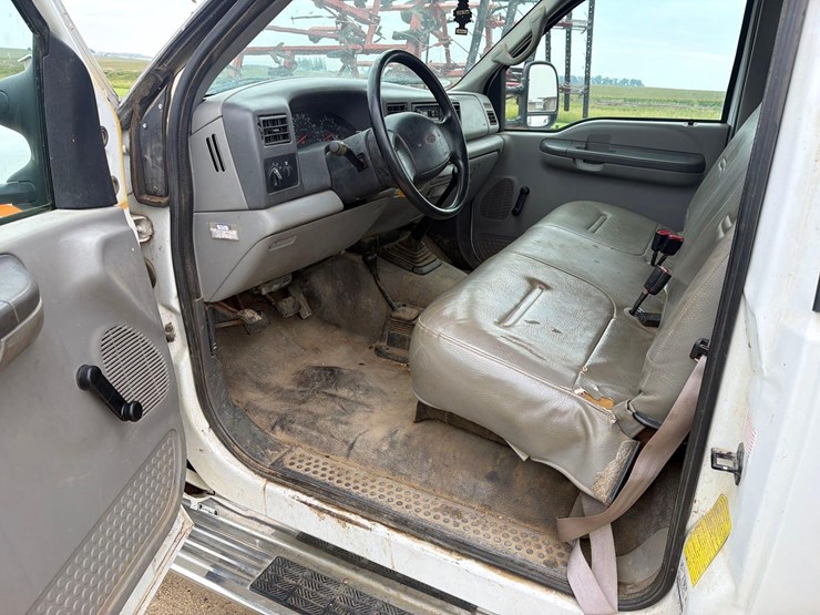 1999-ford-f250-xl-image-27