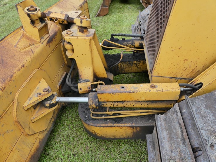 2000-caterpillar-d5c-image-9