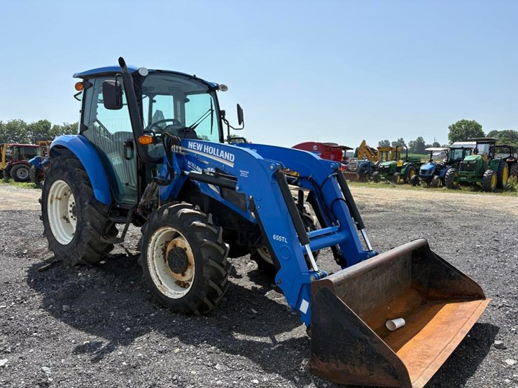 new-holland-t4.75-image-32