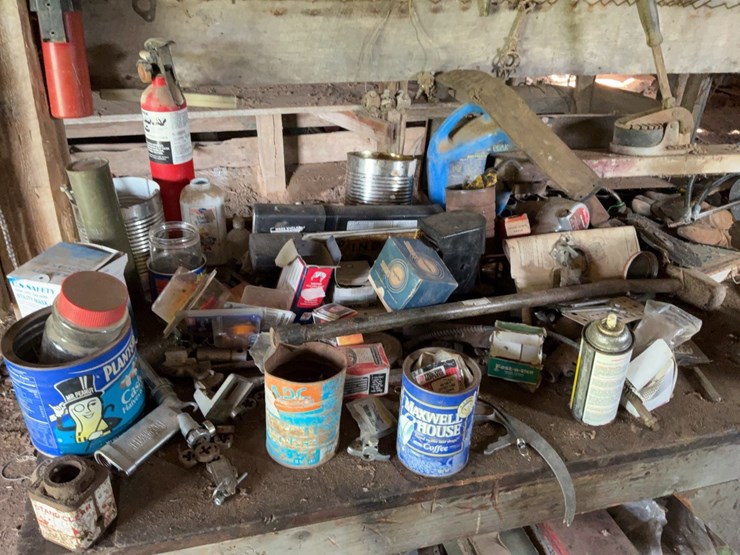 contents-of-work-bench,-miscellaneous-tools.-#276-image-1