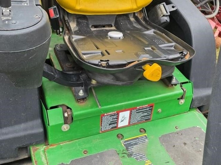 john-deere-7400-image-34