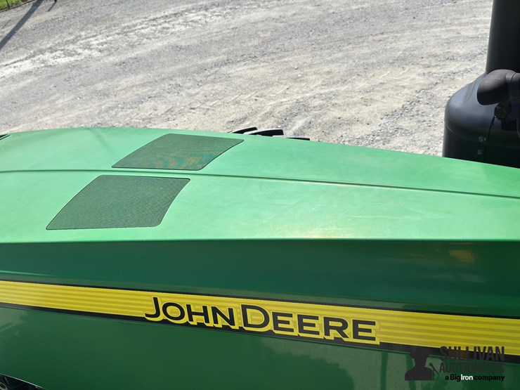 2012-john-deere-8335r-image-18
