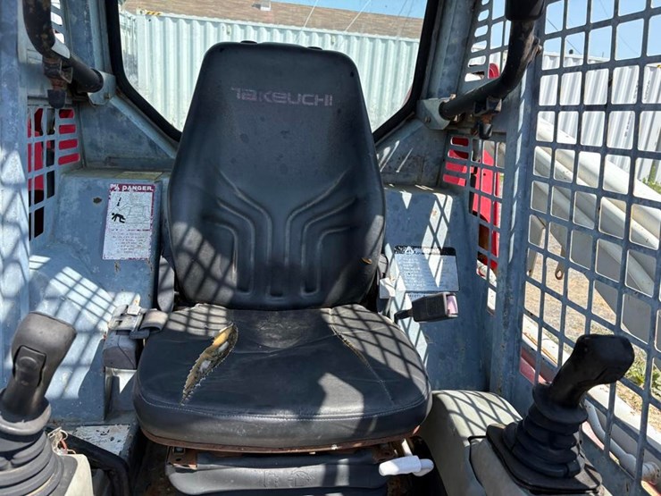 takeuchi-tl130-image-18