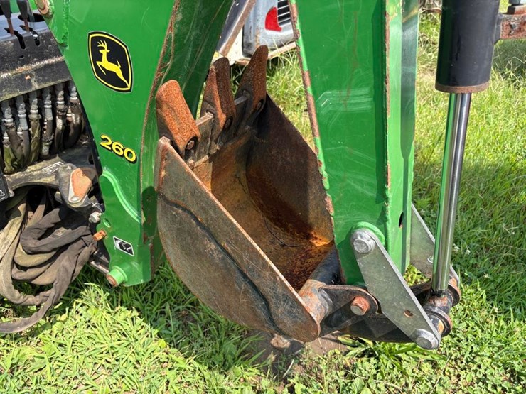 john-deere-2305-image-14