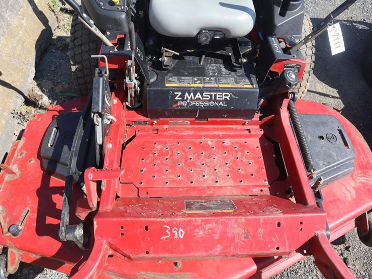 toro-z-master-pro-zero-turn-mower-image-14
