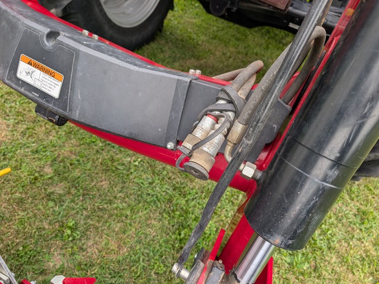 2014-case-ih-maxxum-125-image-16