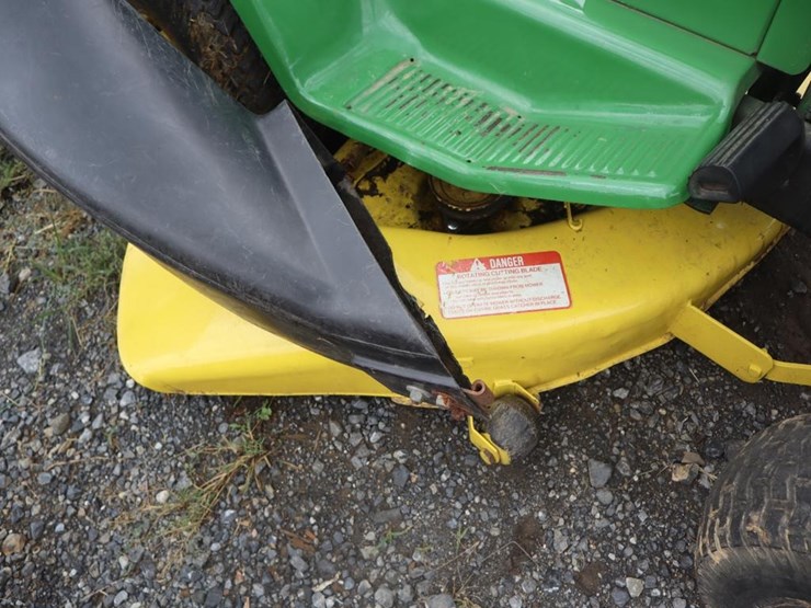 john-deere-111-image-14