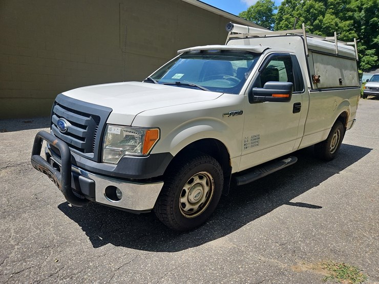 2011-ford-f150-image-1