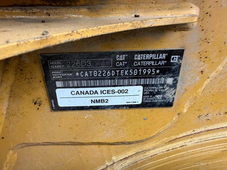 2023-caterpillar-226d-image-29