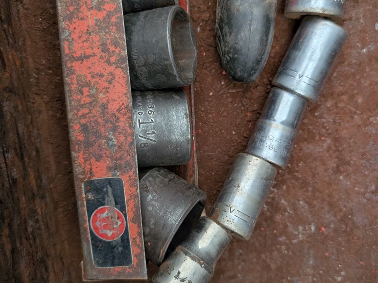 toolbox-with-contents-to-include-misc.-sockets,-extension-and-ratchet.-#219-image-6