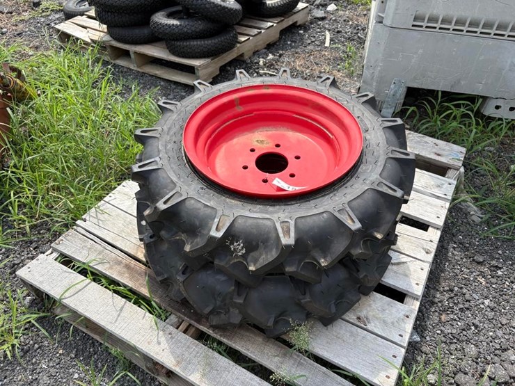 7-16-tron-tires-on-steel-wheels-image-2