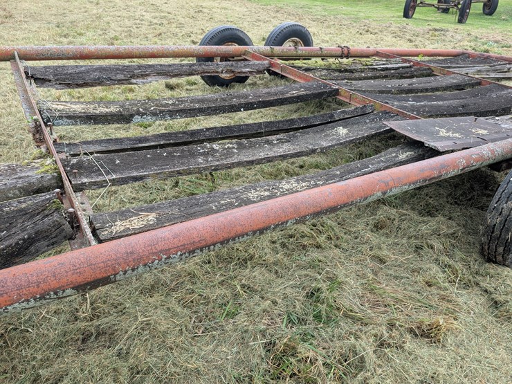 danahue-928-s-planter-trailer-image-30