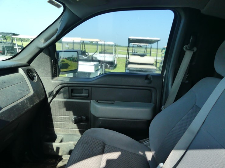 2012-ford-f150-xl-image-11