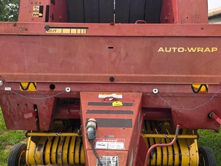 new-holland-654-image-19