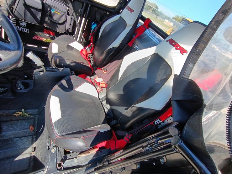 2012-polaris-rzr-900-image-15