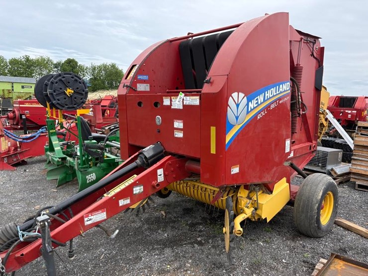 2014-new-holland-450-image-1