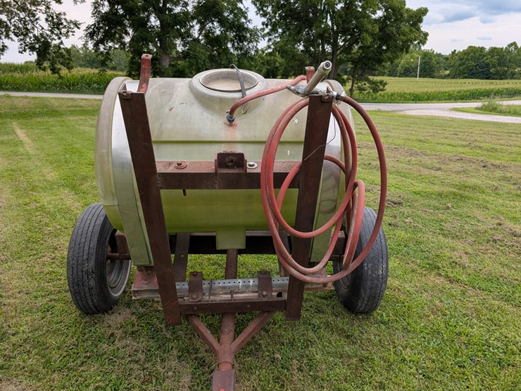 pull-type-120-gallon-sprayer-image-6