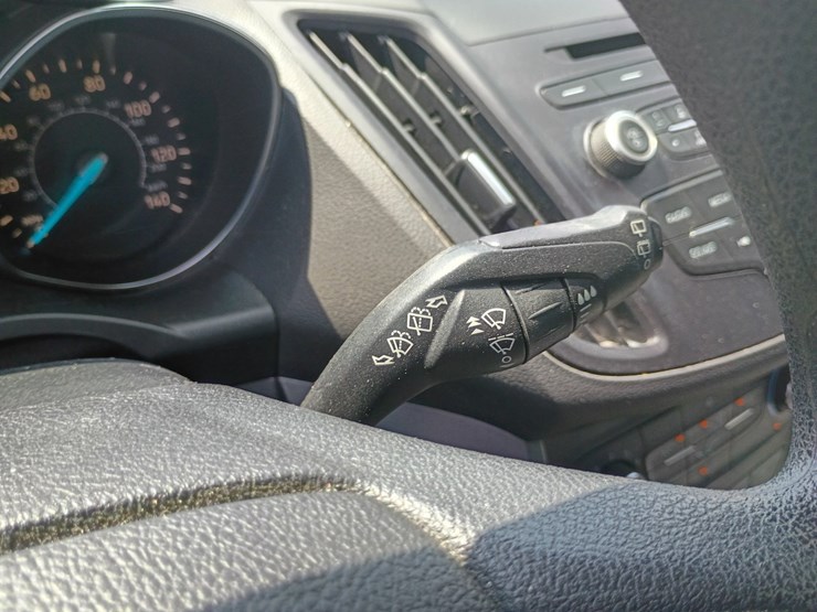 2017-ford-escape-image-46
