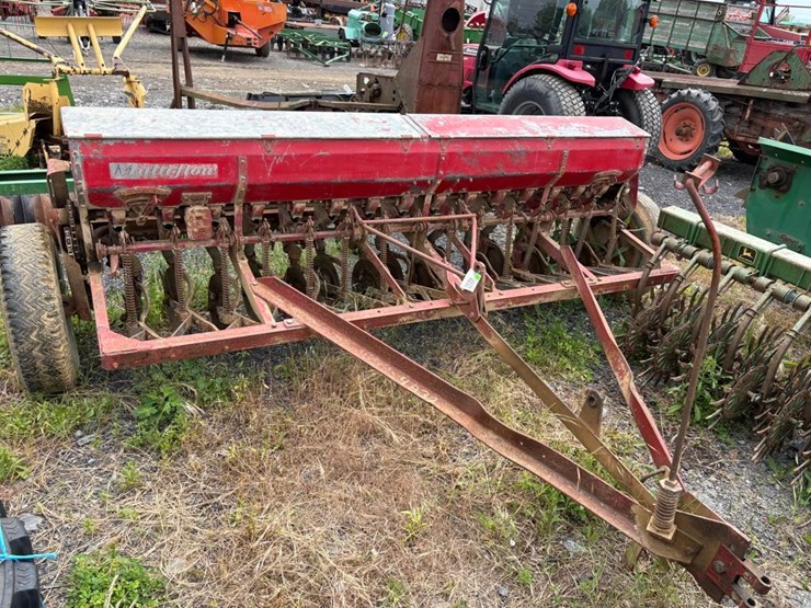massey-ferguson-26a-image-2