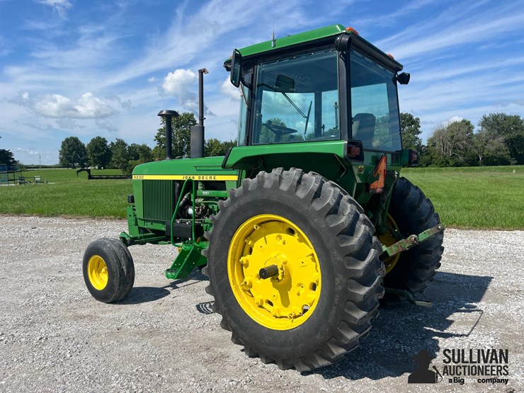 1977-john-deere-4230-image-7