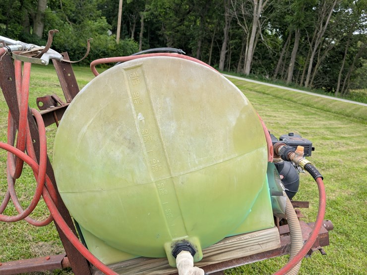 pull-type-120-gallon-sprayer-image-16
