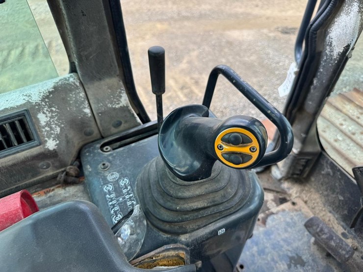 komatsu-d39px-21-image-25
