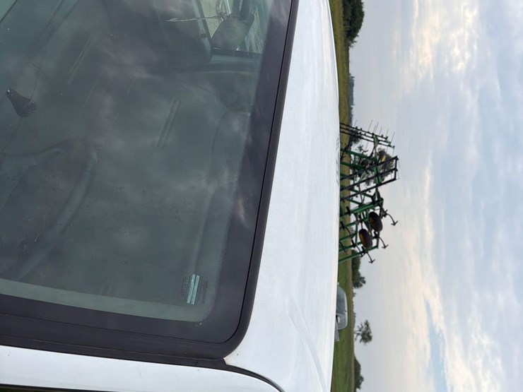 1999-ford-f250-xl-image-40