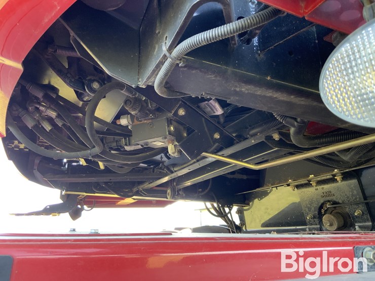 2011-case-ih-8120-image-19
