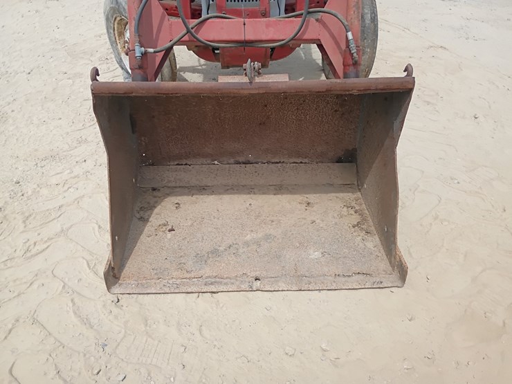 ford-tractor-image-45