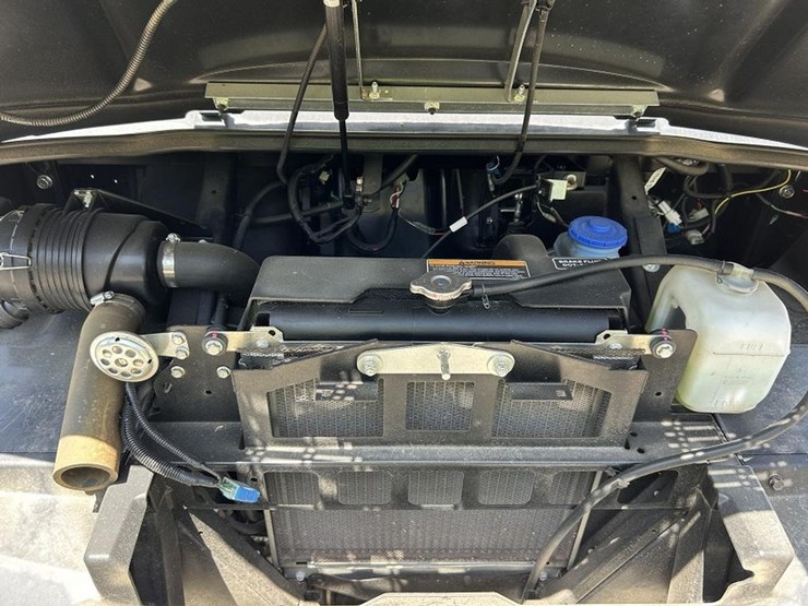 2018-kubota-rtv-x1120-image-8