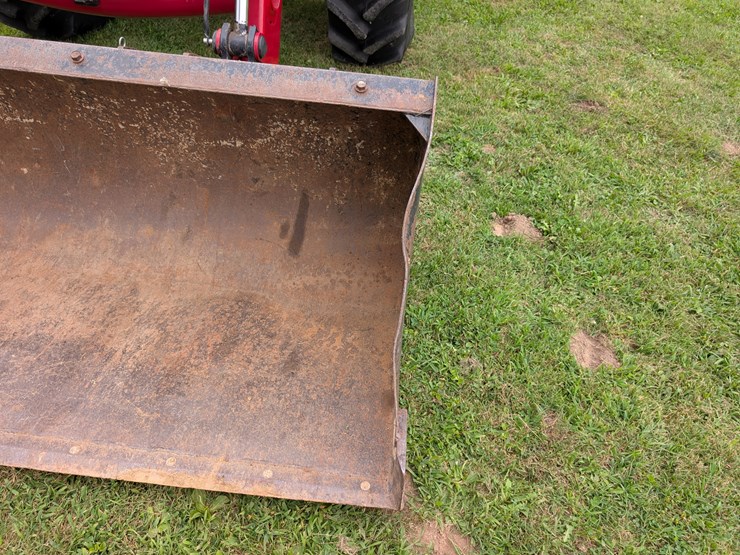 2014-case-ih-maxxum-125-image-11
