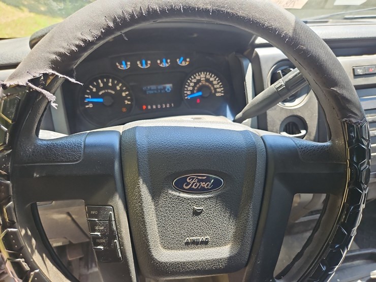 2013-ford-f150-image-24