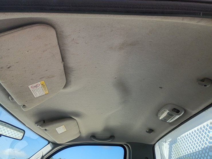2002-ford-f450-image-29