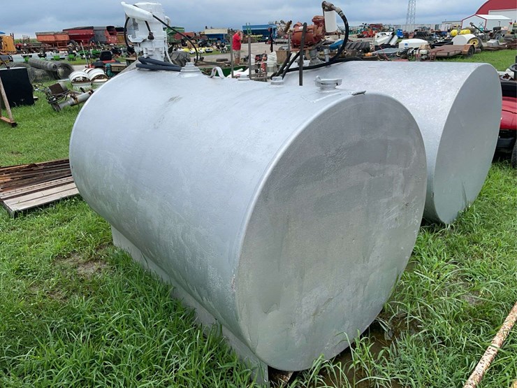 500-gallon-fuel-tank-with-electric-pump-image-3
