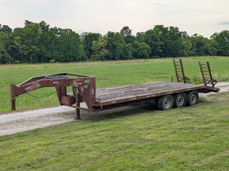 1996-ridgeline-gooseneck-trailer-image-1