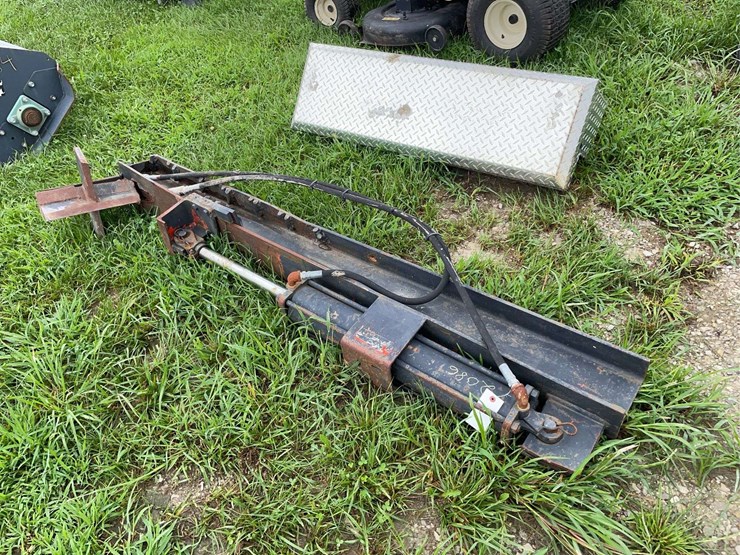 log-splitter-(twisted)-good-cylinder-and-hoses-image-2