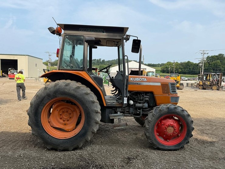 kubota-m6800-image-5