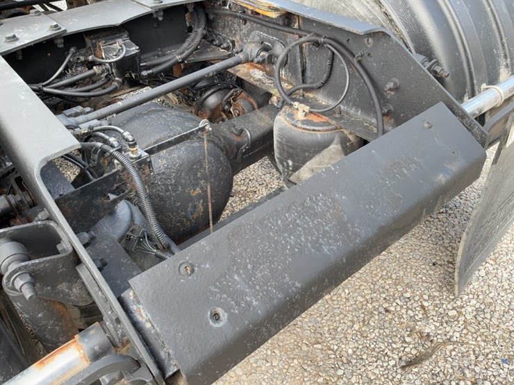 2008-kenworth-t800-image-29