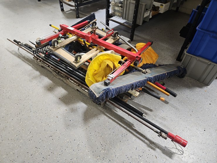 quantity-of-assorted-tools-image-2